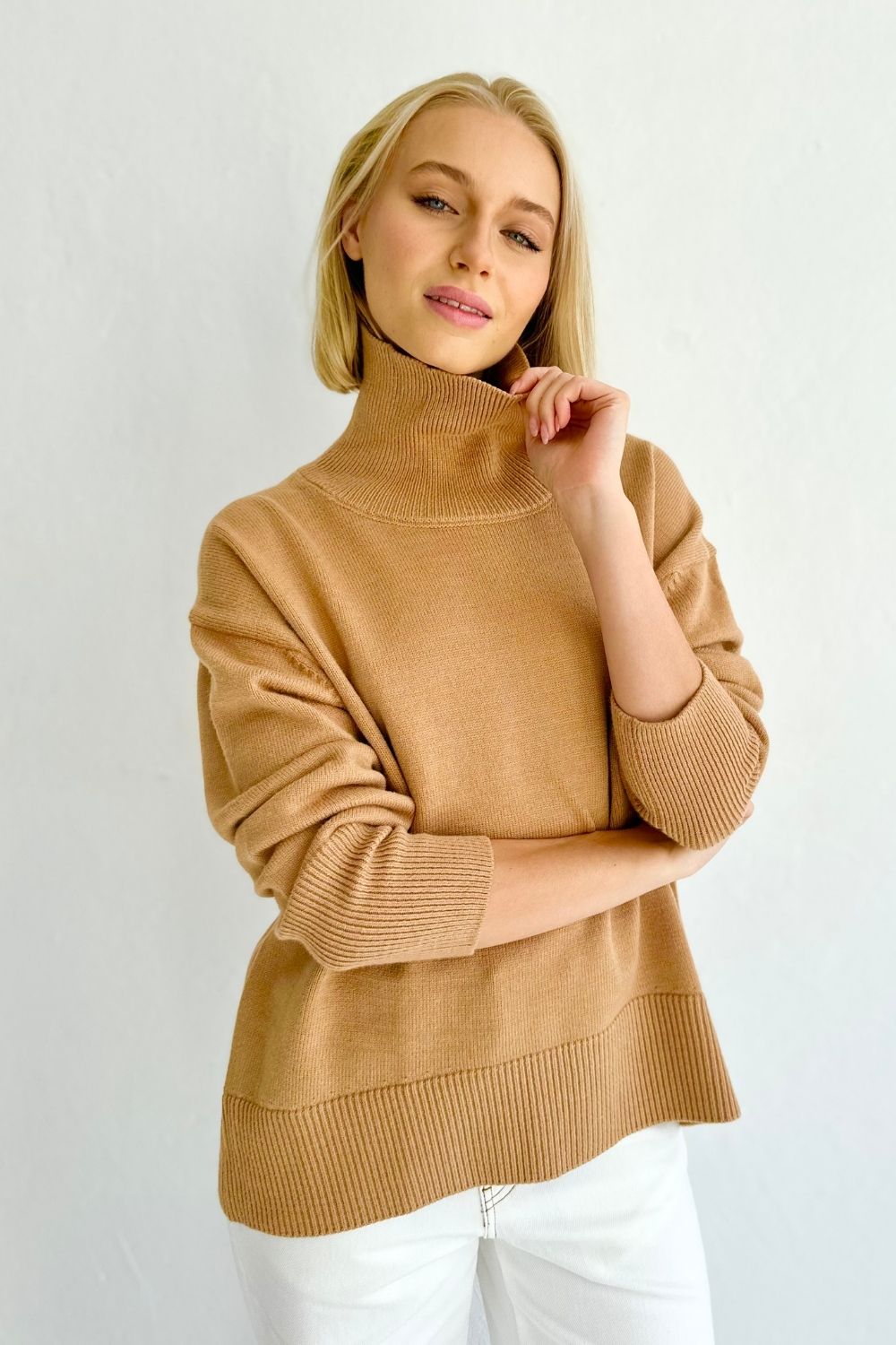 Coco Roll Neck - Tan