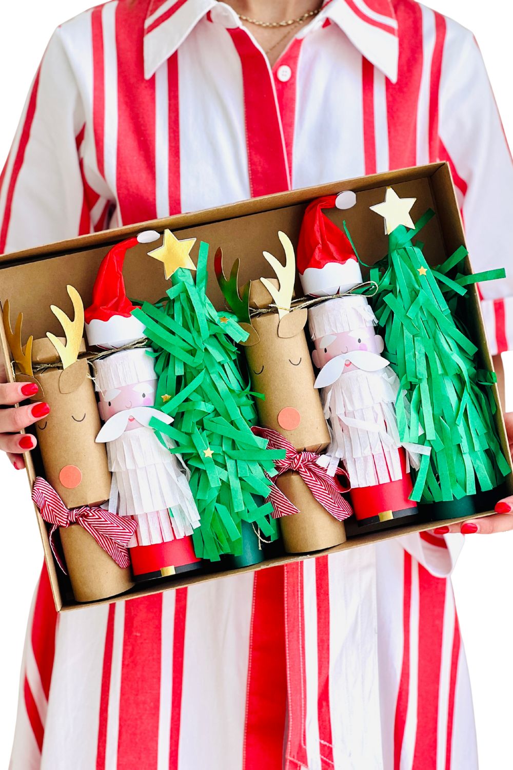 Santa, Reindeer & Tree Crackers