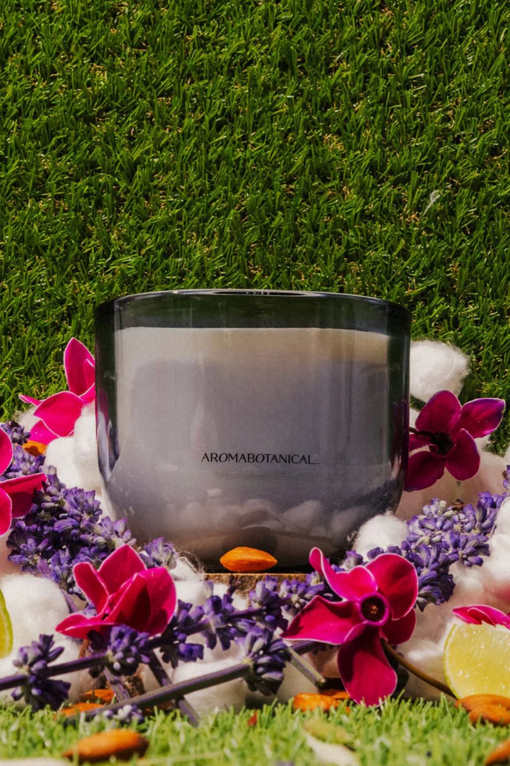 ALLURE COTTON BLOSSOM & LILY 410G CANDLE