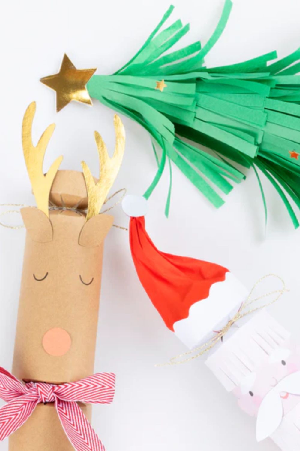 Santa, Reindeer & Tree Crackers