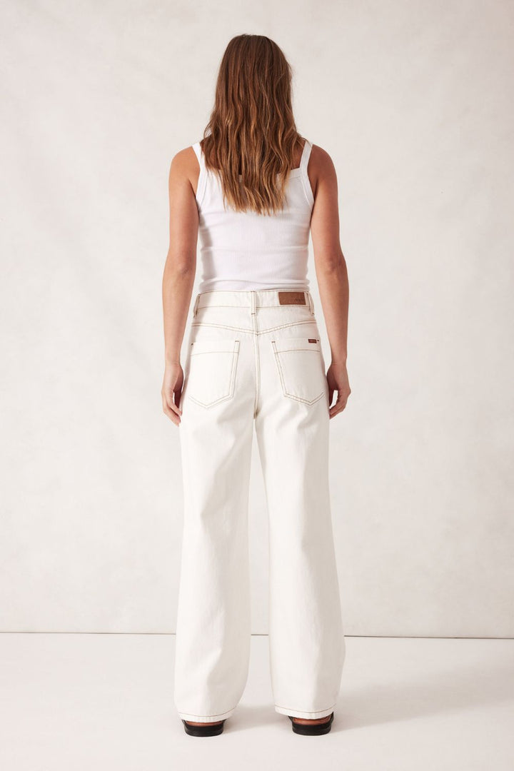 Frankie Loose Straight Jean