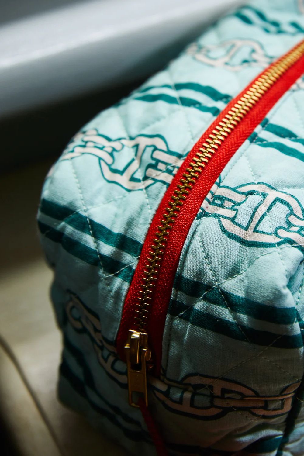 Acadia Beauty Bag