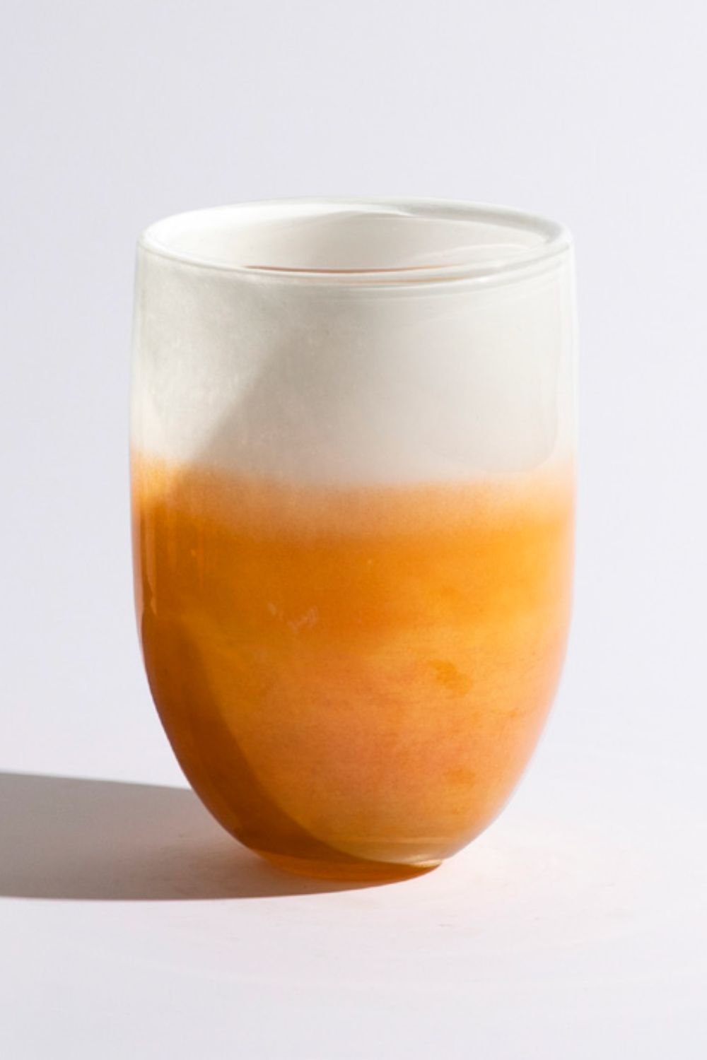 CHELSEA SHORT VASE - WHITE/GOLD CLICK & COLLECT ONLY