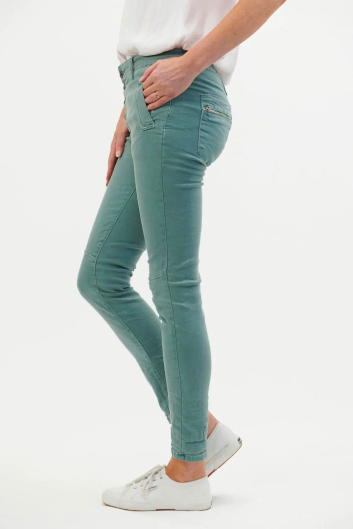 Italian Star Button Jean - Seafoam