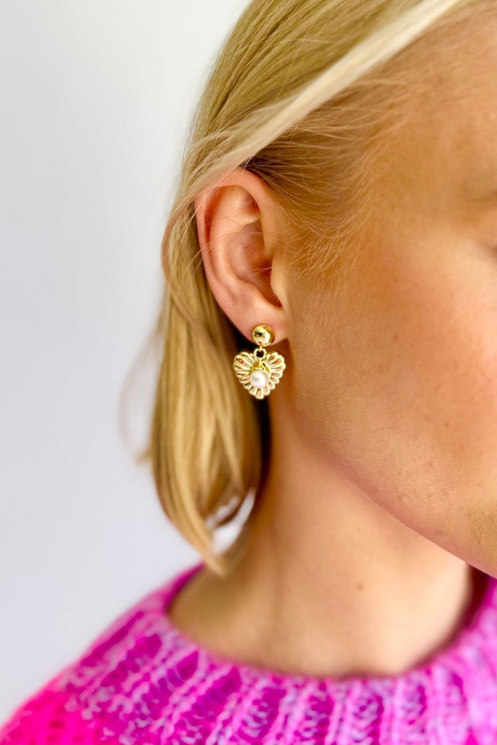 ROMANCE EARRINGS