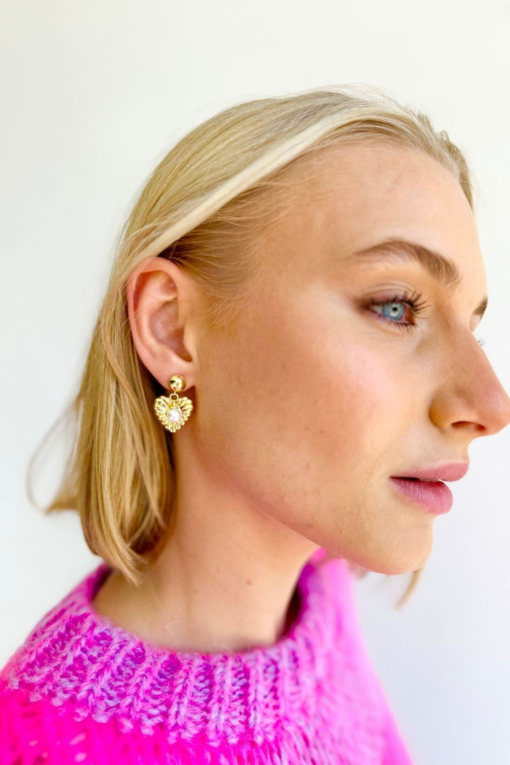 ROMANCE EARRINGS