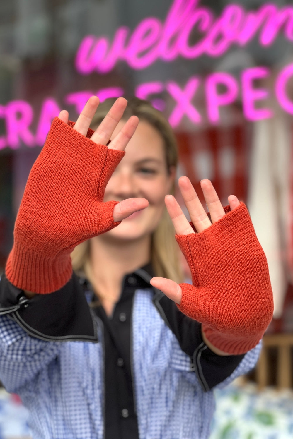 JULIA Mittens - Burnt Orange