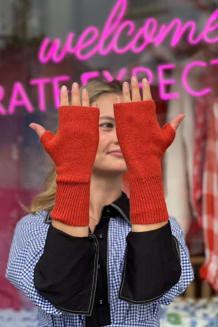 JULIA Mittens - Burnt Orange