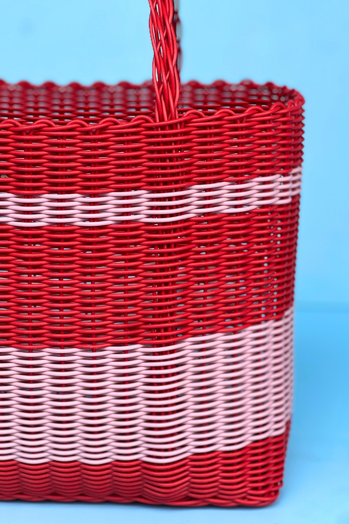 Red/Pink Basket Medium
