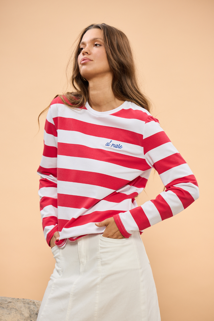 Roam Tee - Red Stripe - Crate Expectations