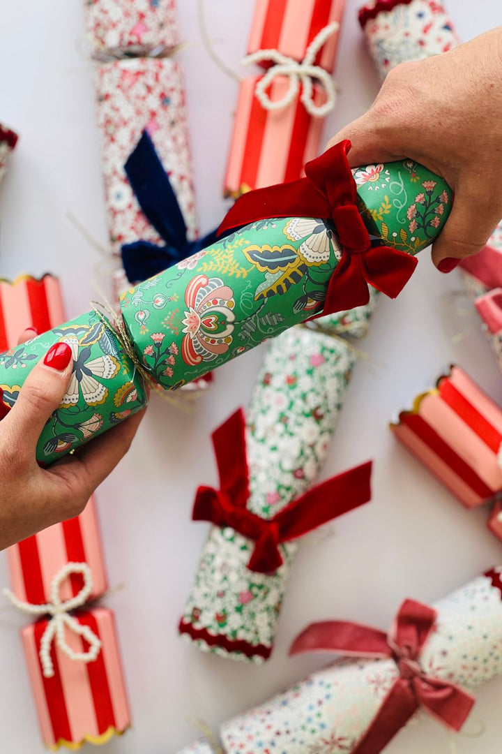 Meri Meri x Liberty Velvet Bow Crackers