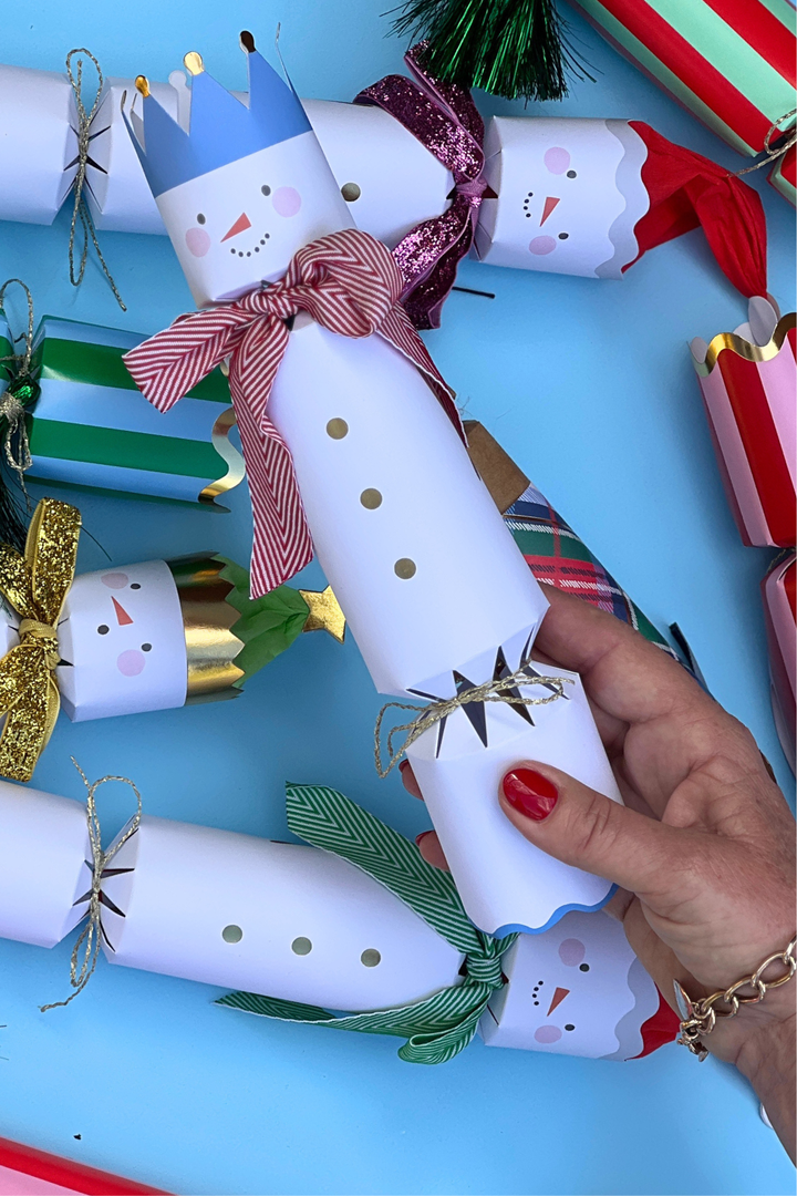 Snowmen Crackers