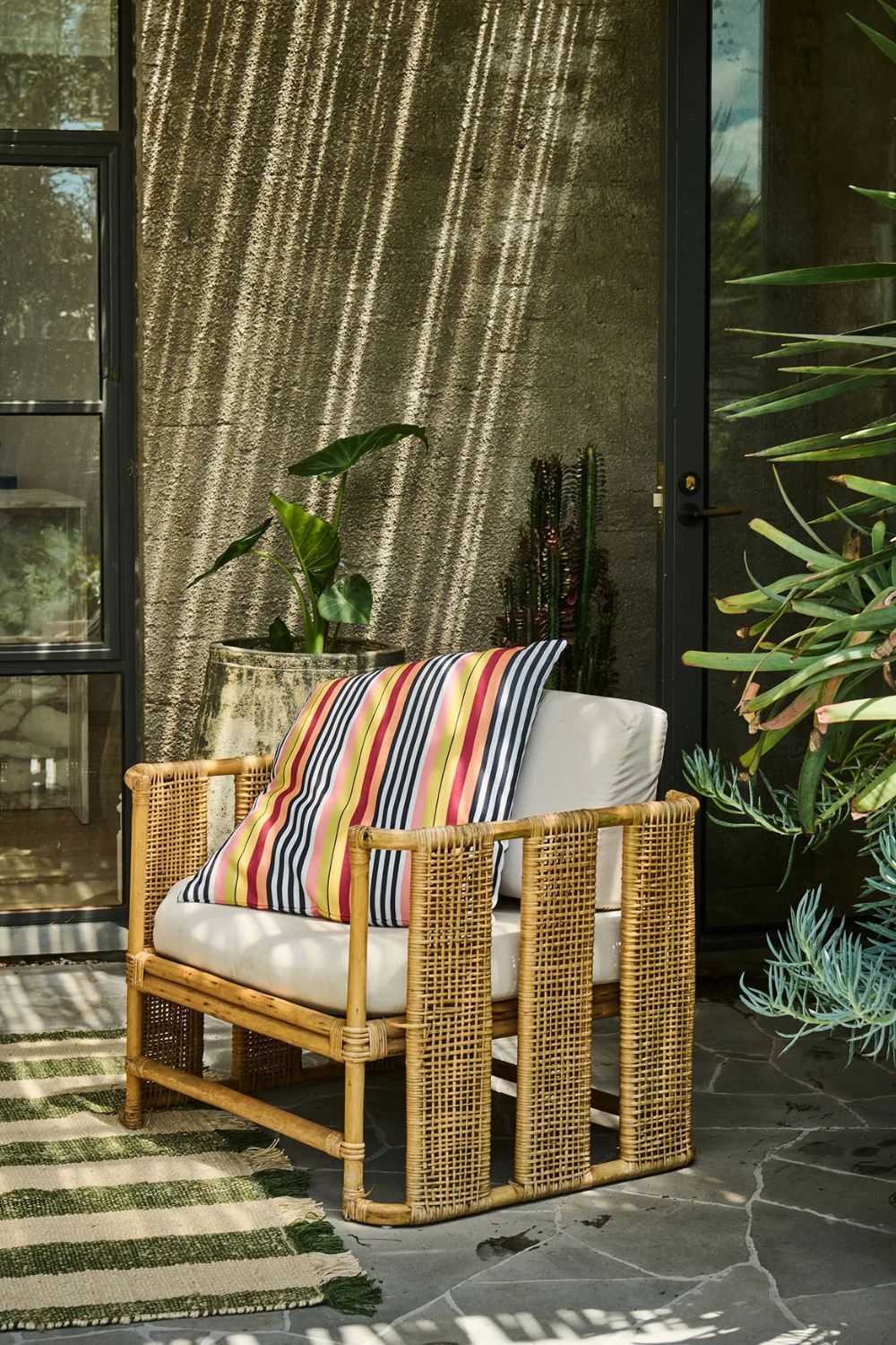 CASABLANCA STRIPE OUTDOOR CUSHION