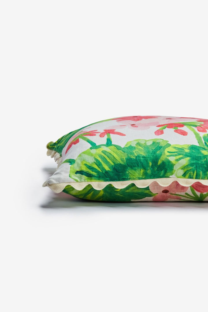 Geranium Multi 60cm Cushion