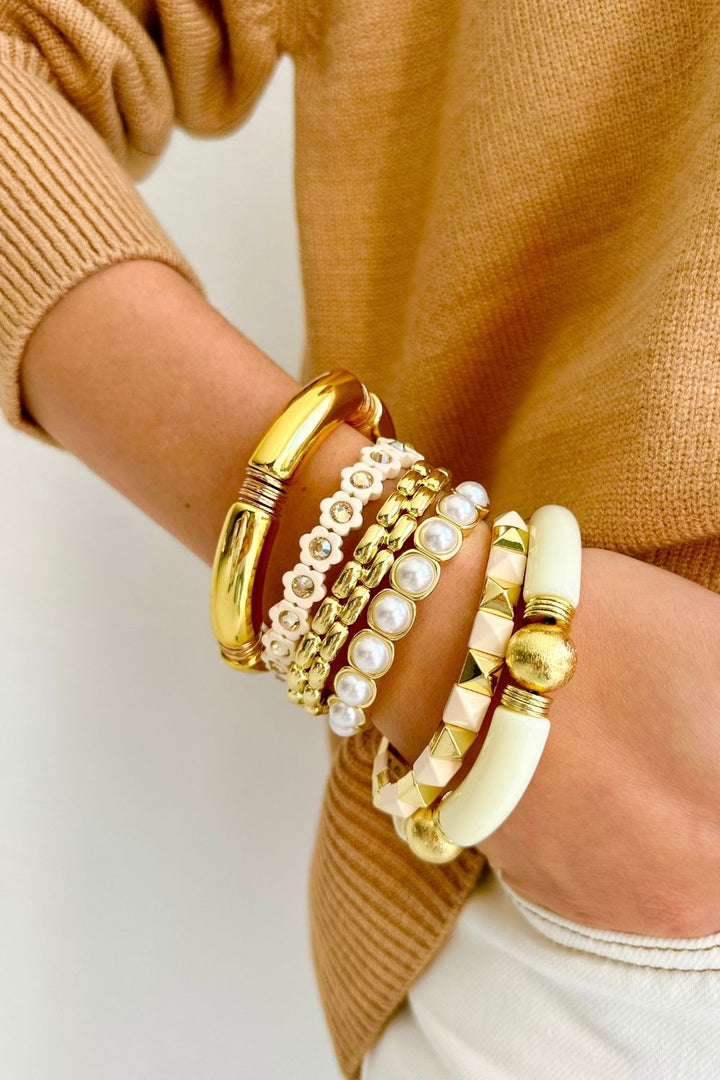 CHUNKY CREAM AND GOLD BRACELET