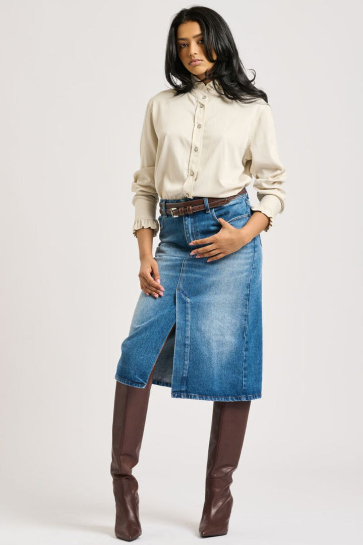 The Olivia Classic Cut Shirt Frill - Stone