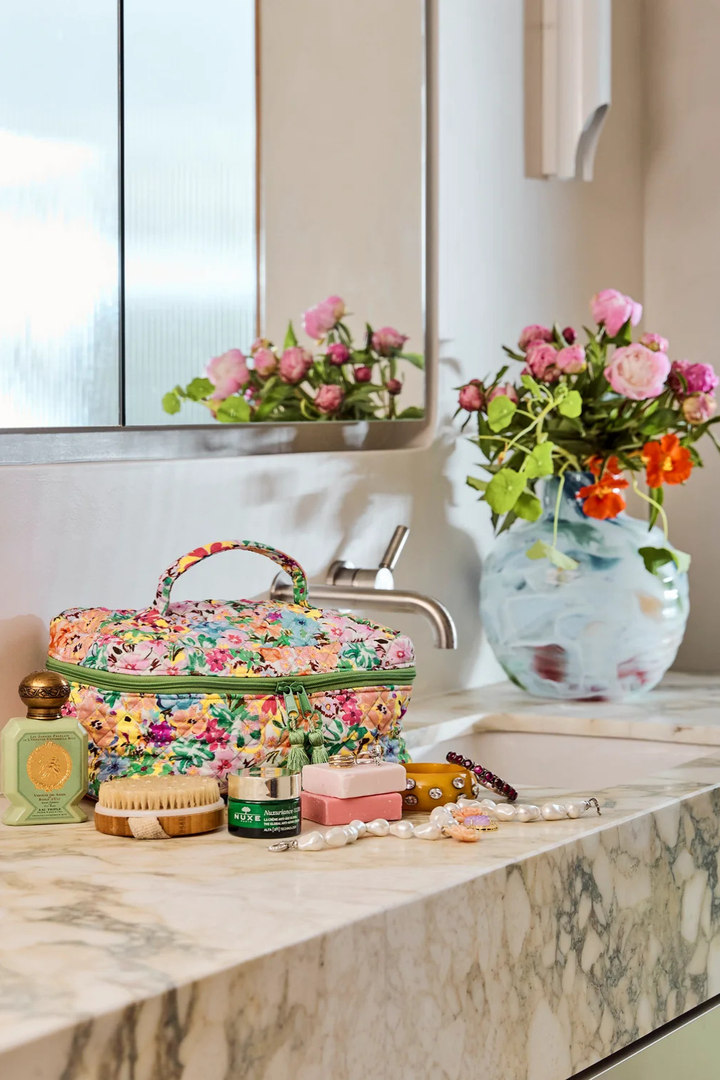 Alfresco Quilted Cotton Toiletry Case