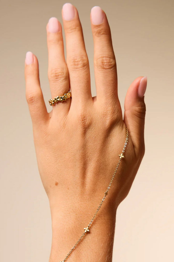 Laeta Necklace - Crate Expectations