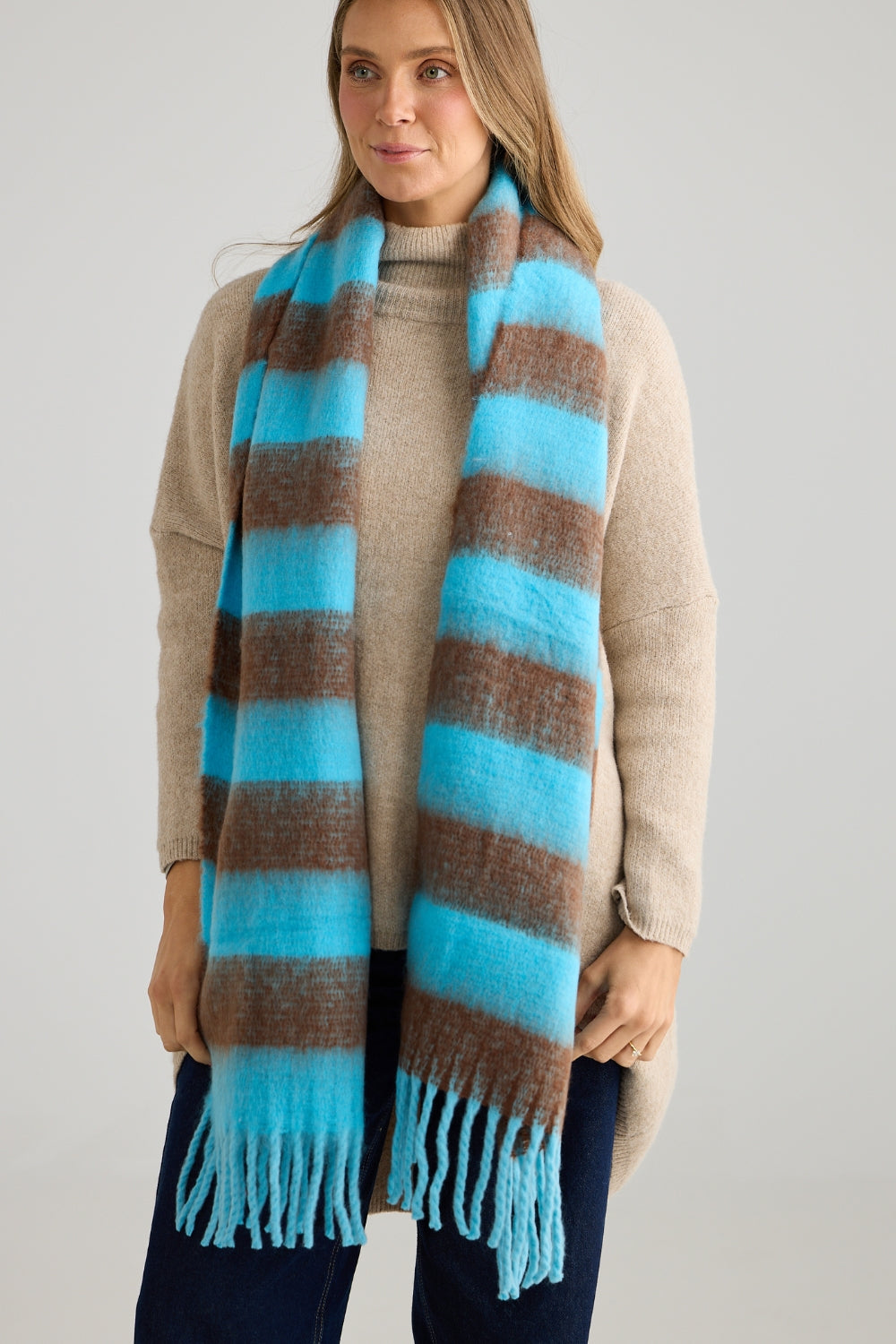 Malibu Scarf -Choc/Blue