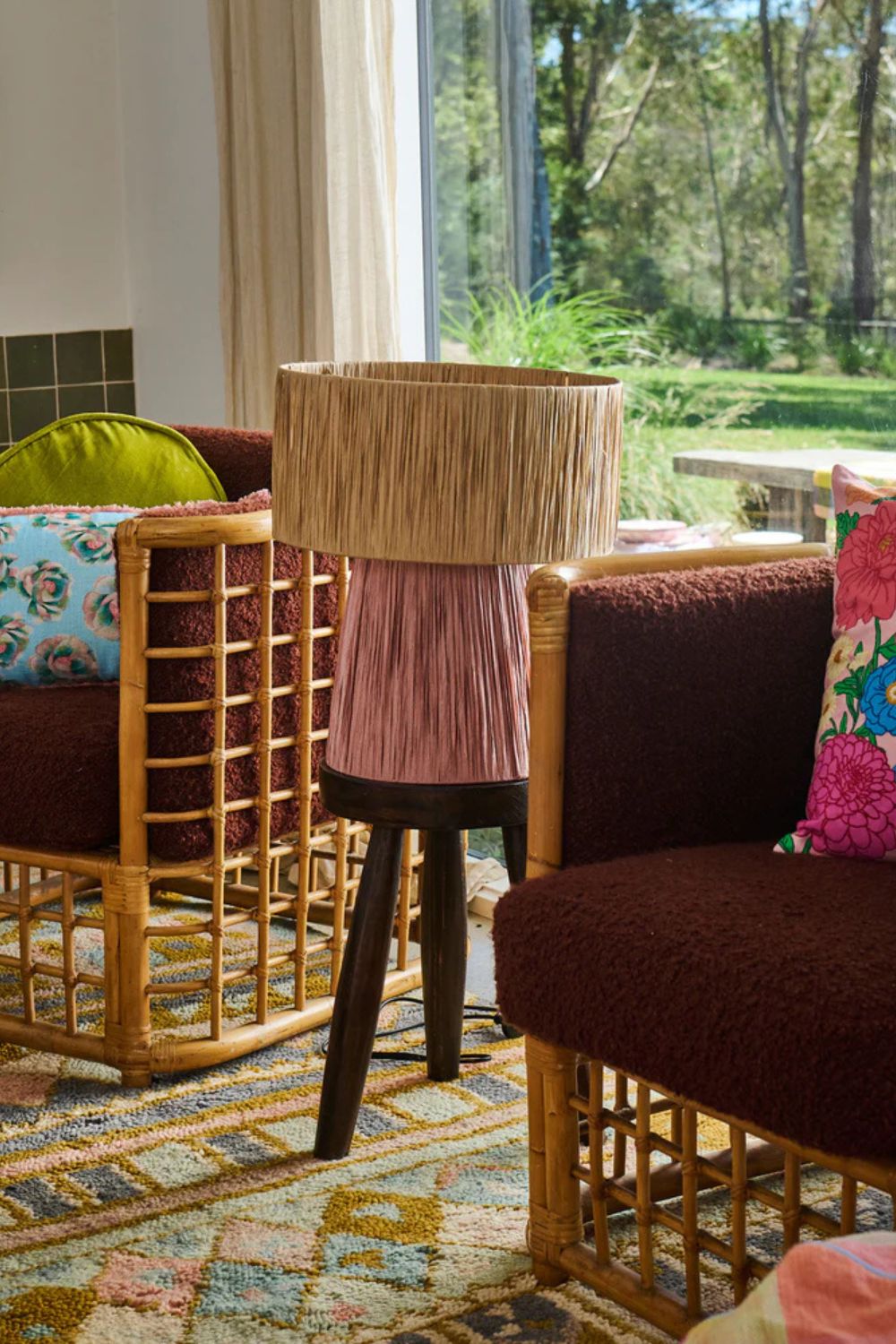 SASSAFRAS RAFFIA LAMP