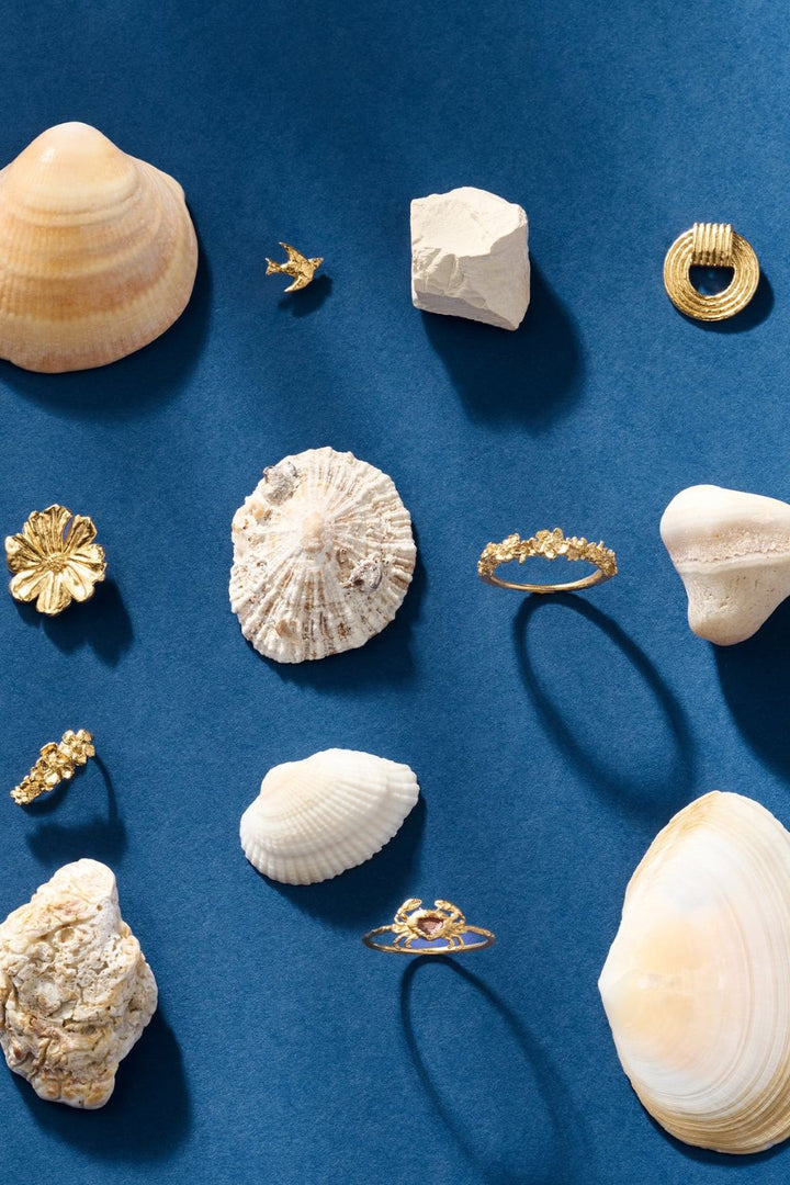 Avila Stud Earrings