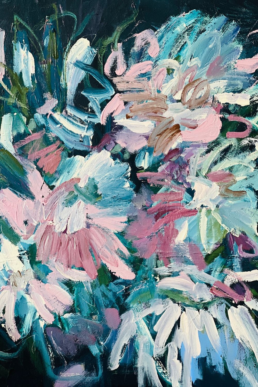 She blooms at Night - Aliki K