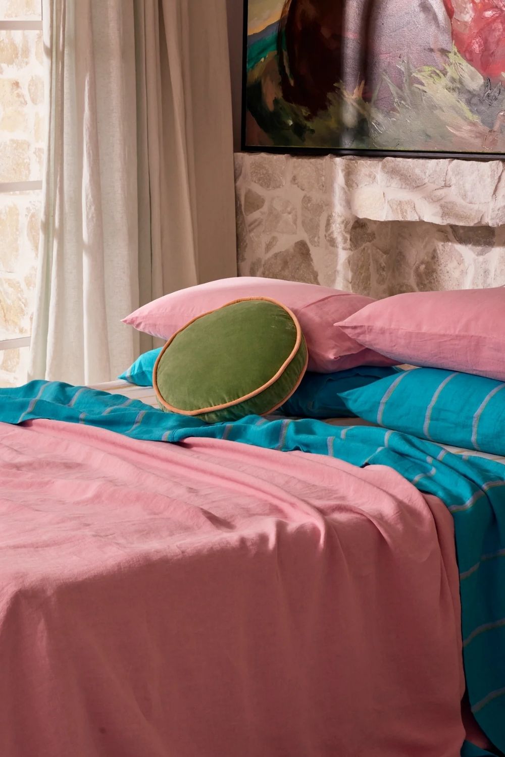 Pesto Velvet Pea Cushion