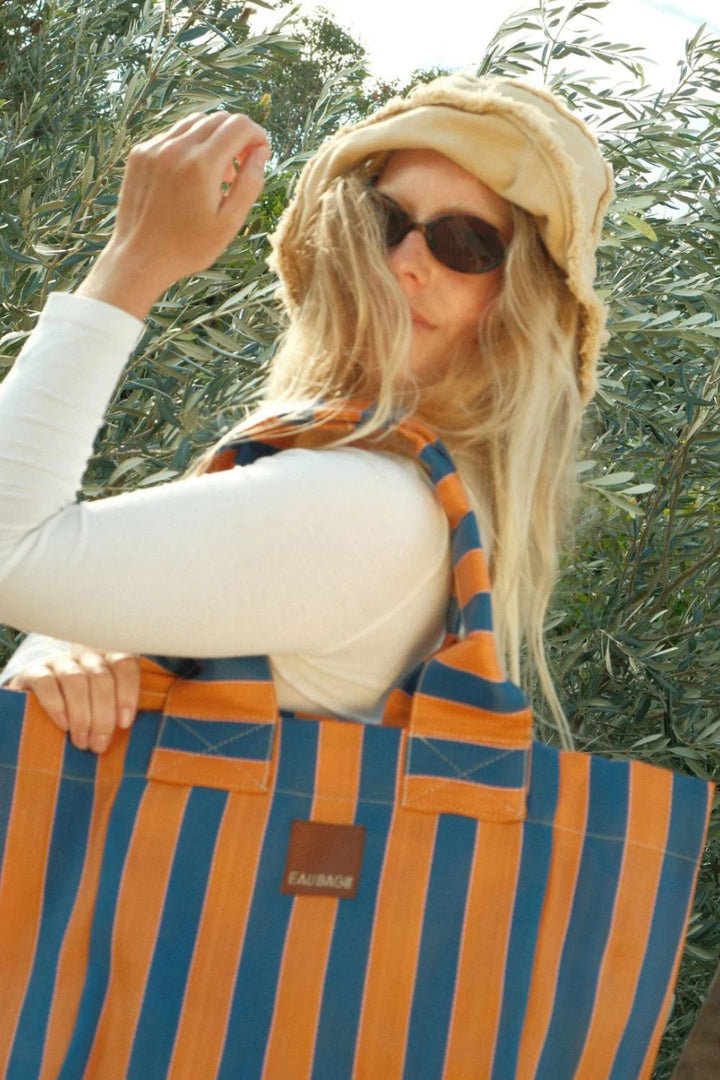 Tote- Deia