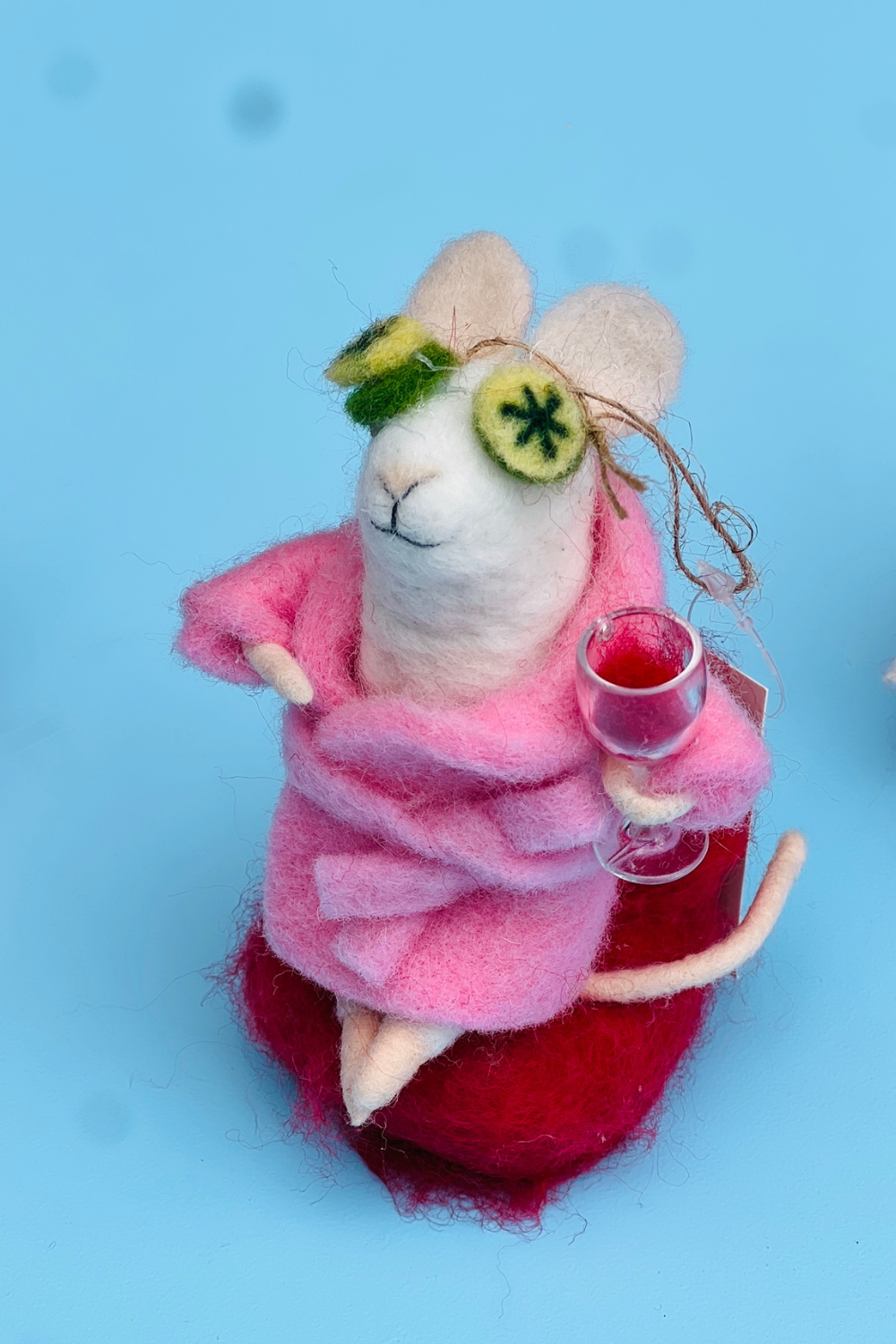 Penny Pampered Mouse Hanging Tree Decoration