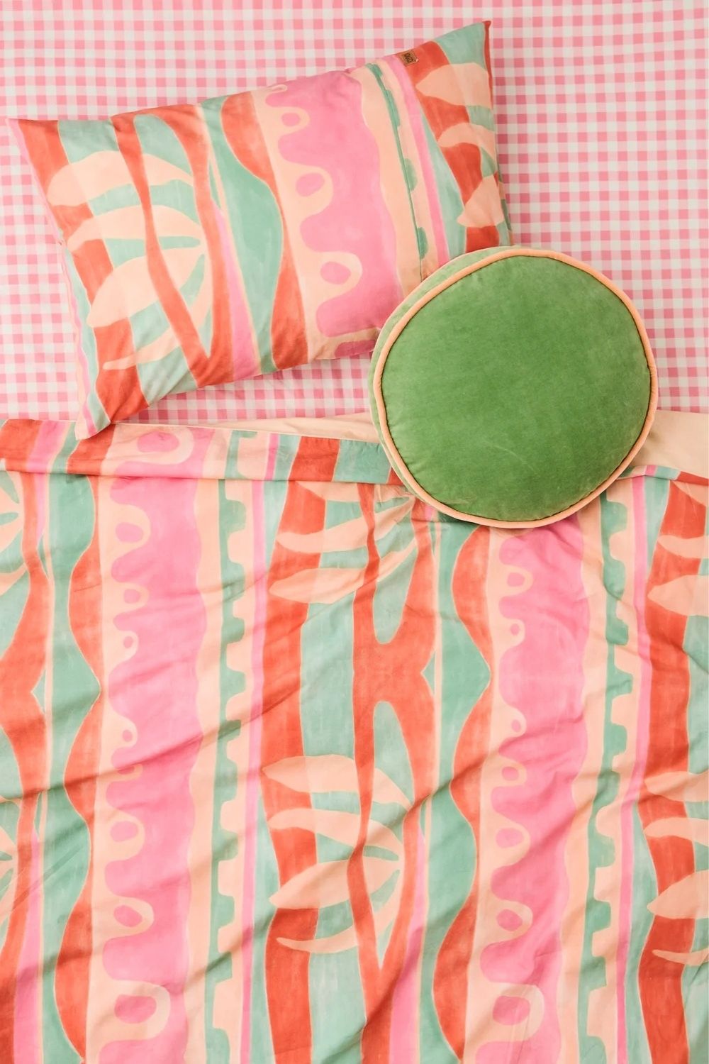 Pesto Velvet Pea Cushion