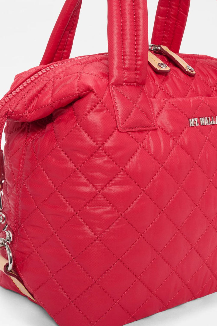 Red Apple Small Sutton Deluxe