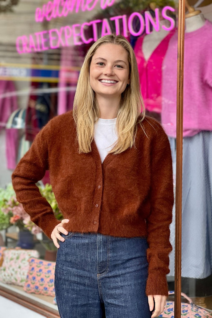 CHOCOLATE CROPPED CARDIGAN