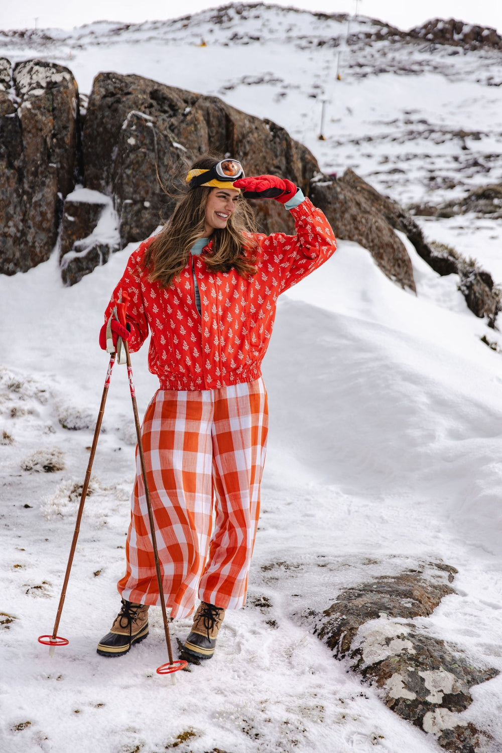 HIGH ON A HILL Bomber