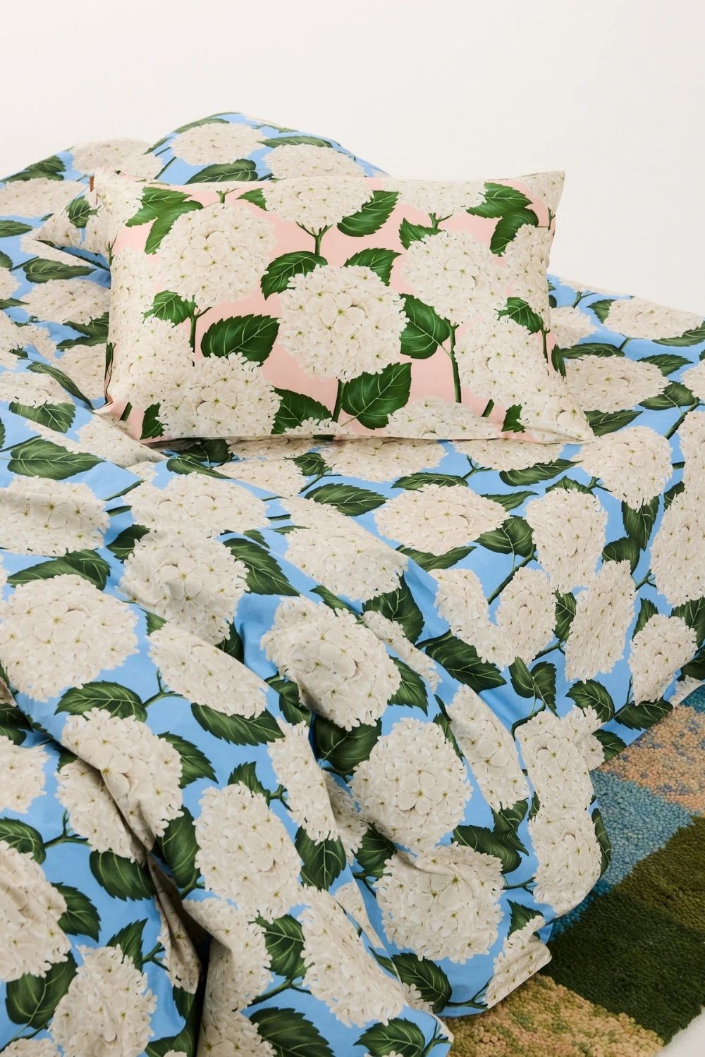 Hydrangea Blue Organic Cotton Fitted Sheet