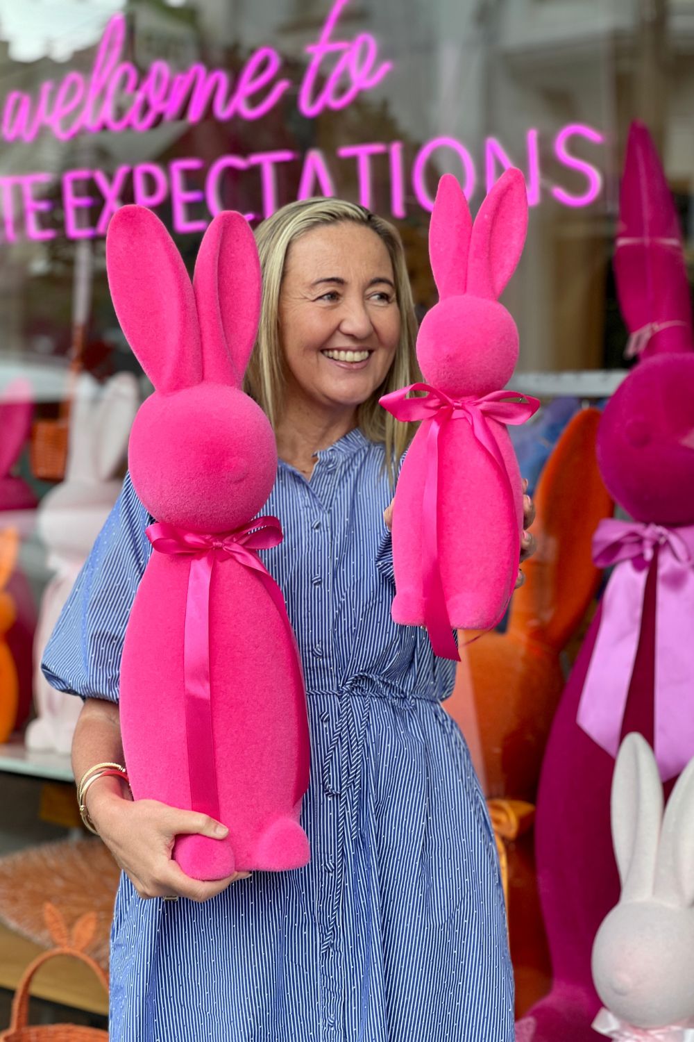 POPPY SMALL FUCHSIA BUNNY 41CM