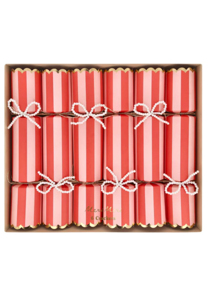 Pearl Bow Crackers