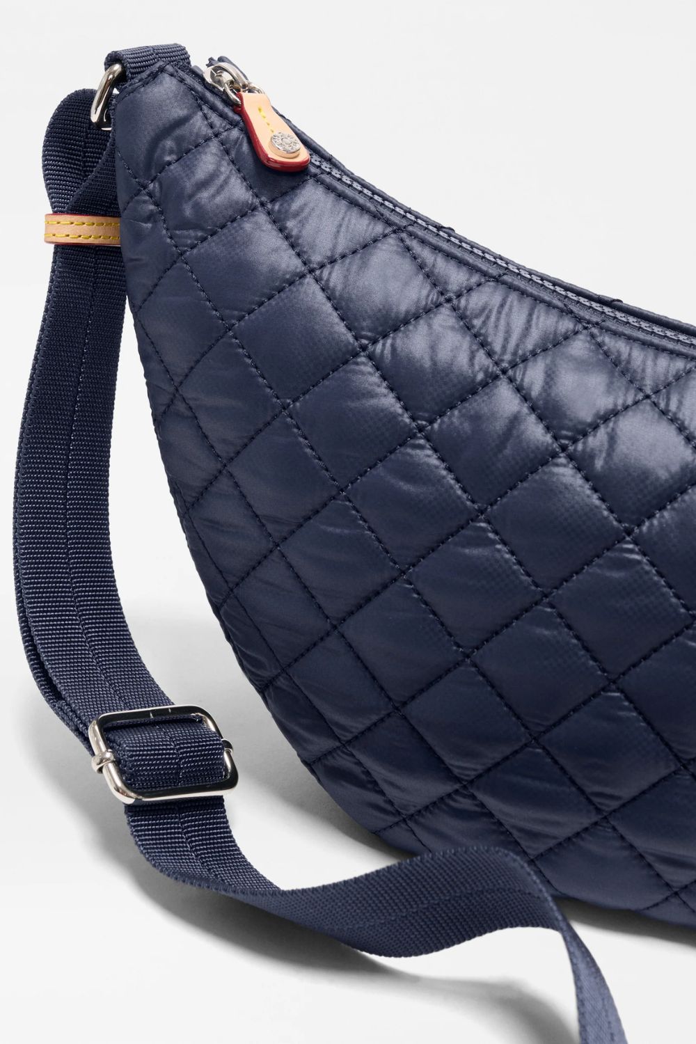 Dawn Small Metro Smile Bag