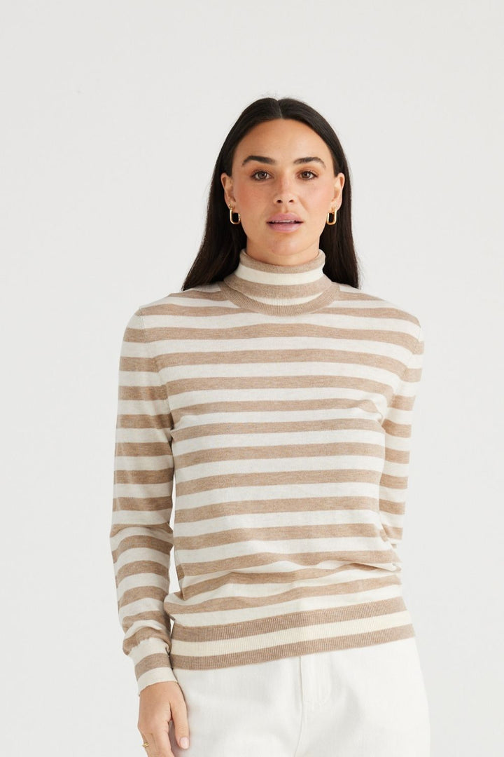 Quinn Knit Taupe & White