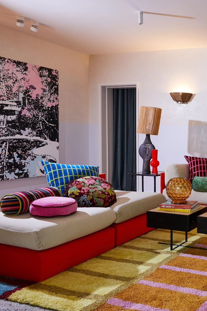 Castilo Round Velvet Cushion - Fuchsia