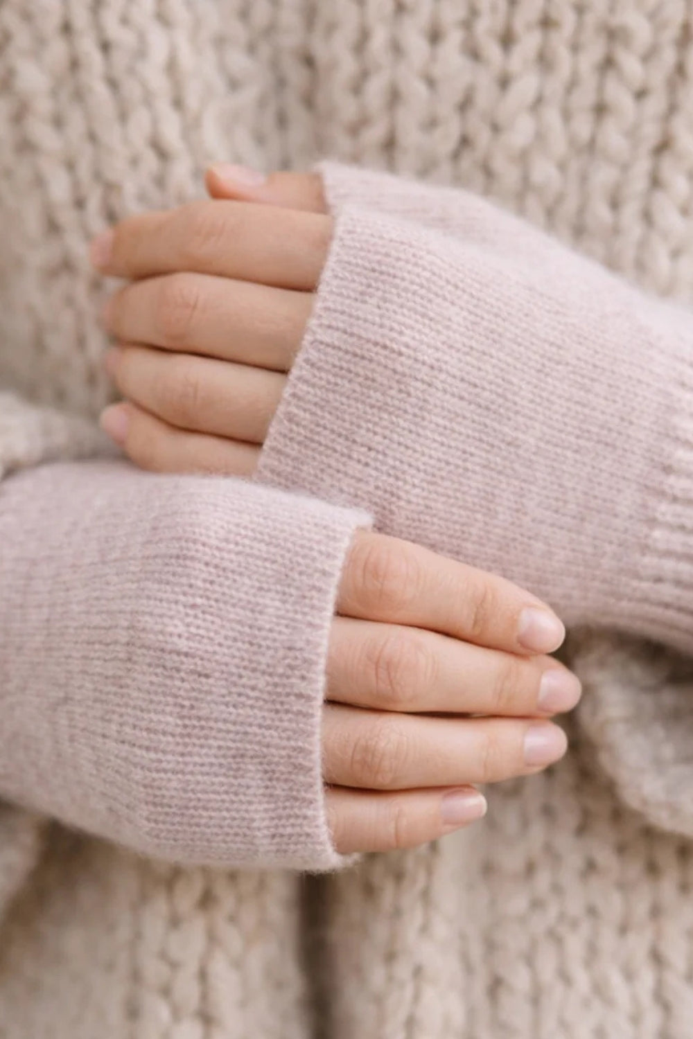 JULIA Mittens - POWDER PINK