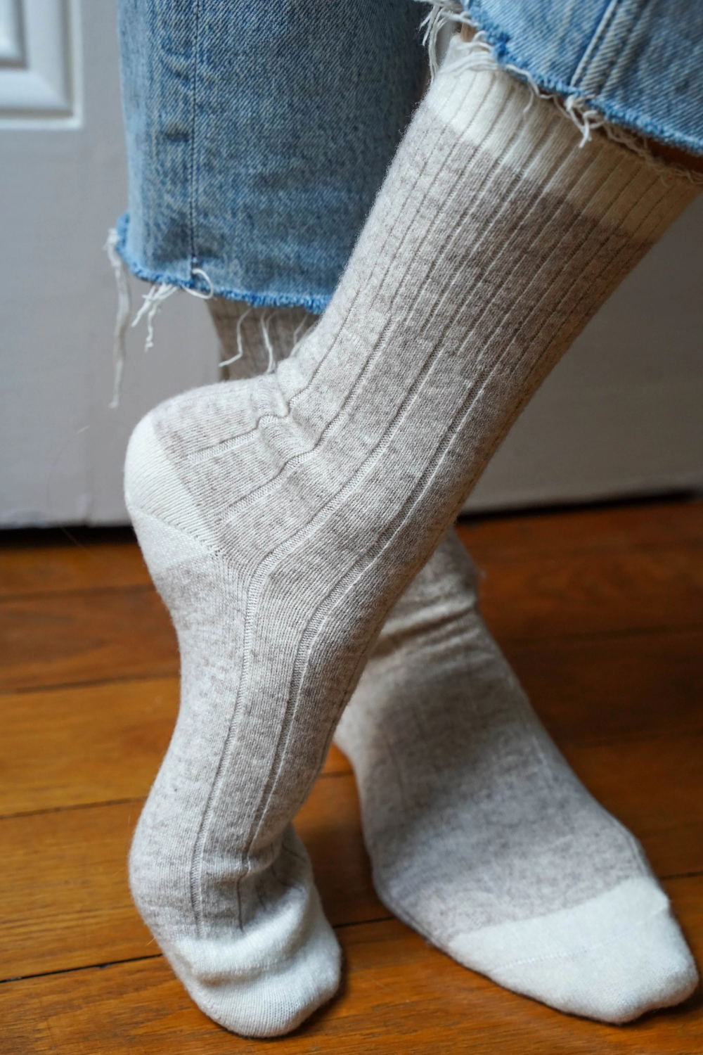 KLUE Merino Wool socks with Bands -  Sand & White