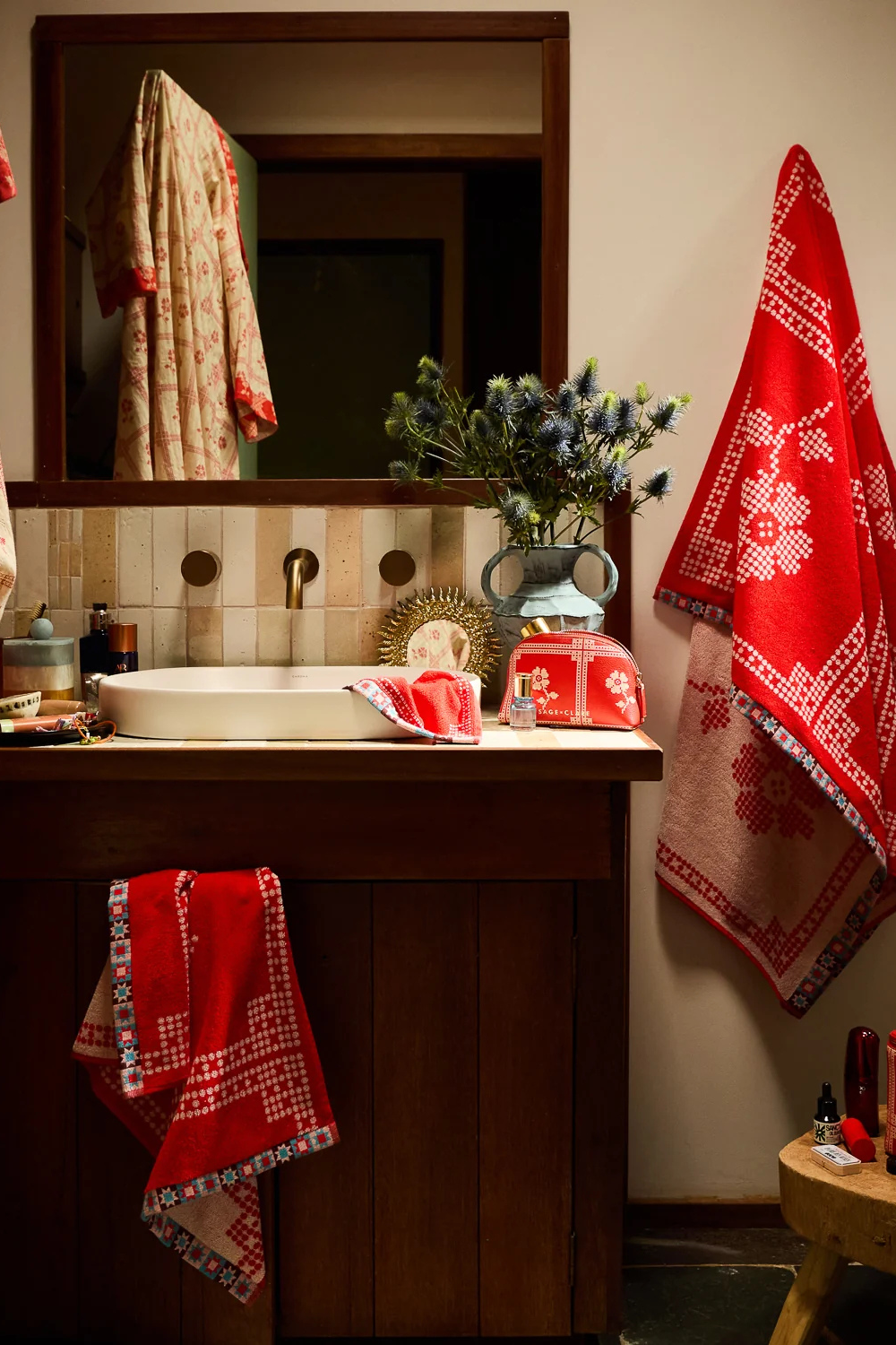 Bonny Hand Towel - Poppy