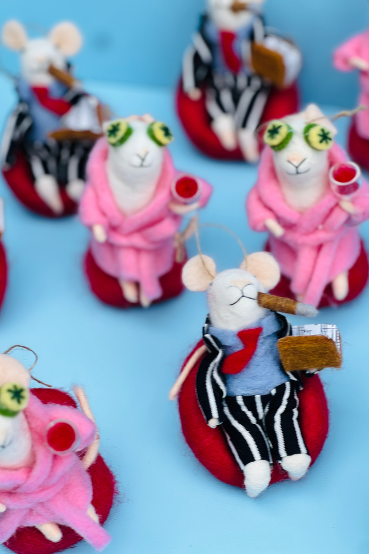 Penny Pampered Mouse Hanging Tree Decoration