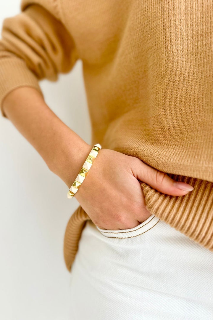 Stud bracelet - Gold and Cream