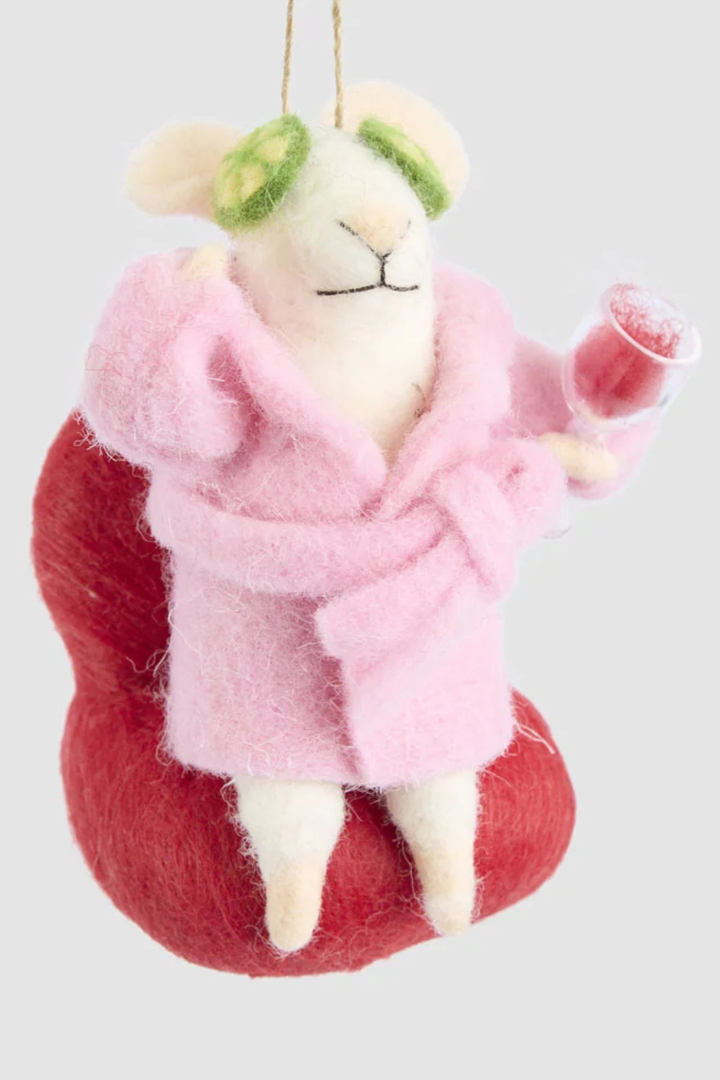 Penny Pampered Mouse Hanging Tree Decoration