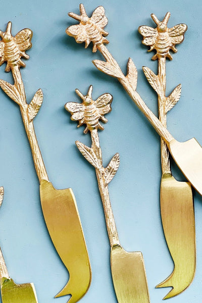 BEE CHEESE KNIFE