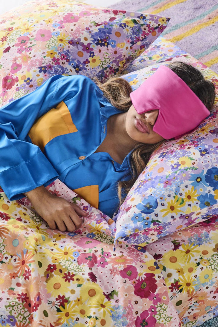 Perfect Pink Block Out Silk Eye Mask One Size