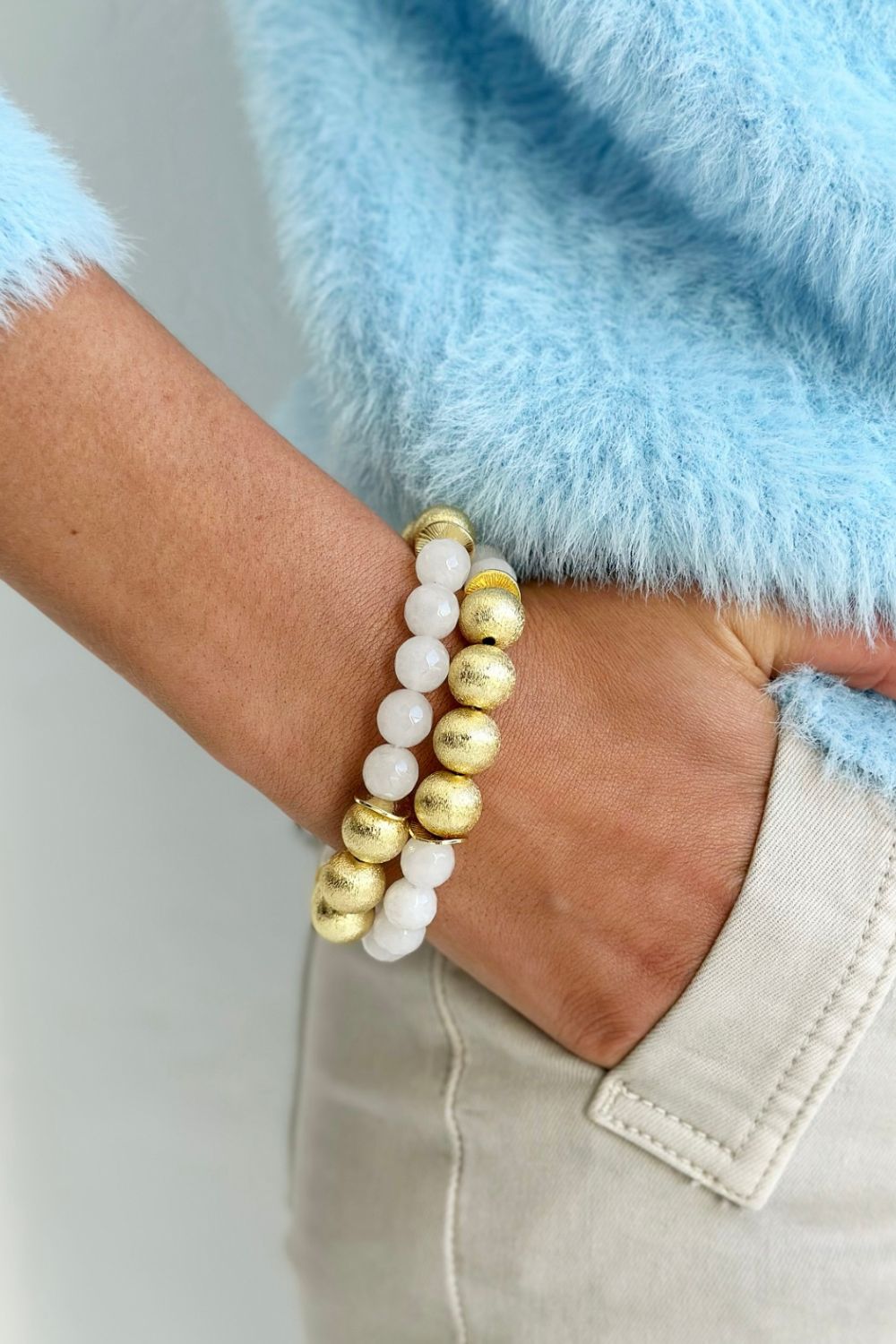 Glamour Puss bracelet - Gold and Moonstone