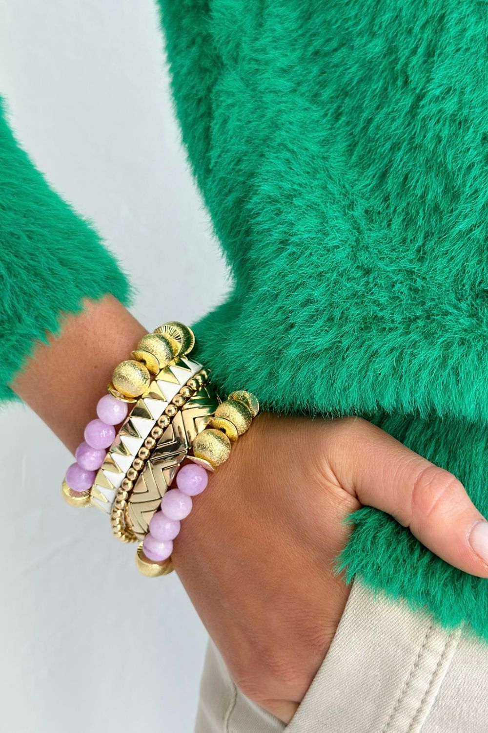 Glamour Puss bracelet - Gold and Light Purple Labradorite