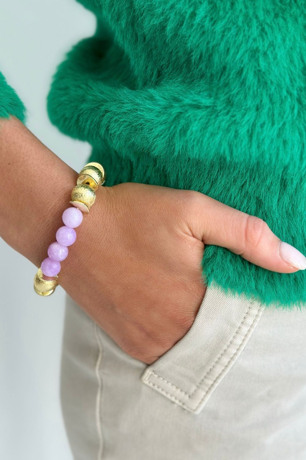 Glamour Puss bracelet - Gold and Light Purple Labradorite